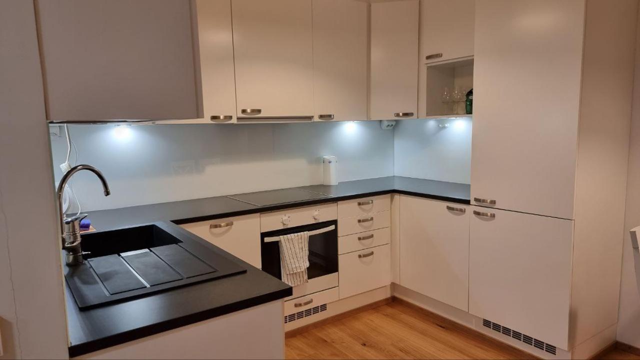 Aa Apartments Saariniemenkatu Хельсинки Экстерьер фото